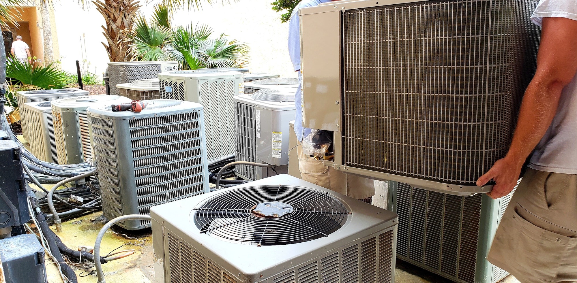 carrier-package-ac-unit-uae-image